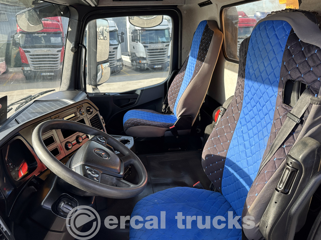 Truk jungkit MERCEDES 2021 MERCEDES AROCS 4142/AUTO-AC-EURO6-8X4 HARDOX TIPPER: gambar 28 Truk jungkit MERCEDES 2021 MERCEDES AROCS 4142/AUTO-AC-EURO6-8X4 HARDOX TIPPER: gambar 28