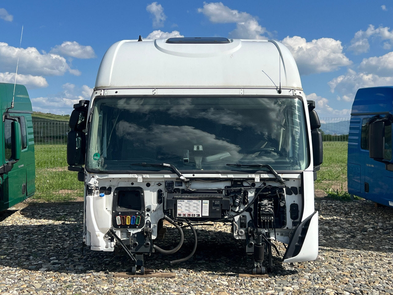 CABINA IVECO STRALIS HI-WAY 5801758707, 5801758694 - Kabin untuk Truk: gambar 2 CABINA IVECO STRALIS HI-WAY 5801758707, 5801758694 - Kabin untuk Truk: gambar 2