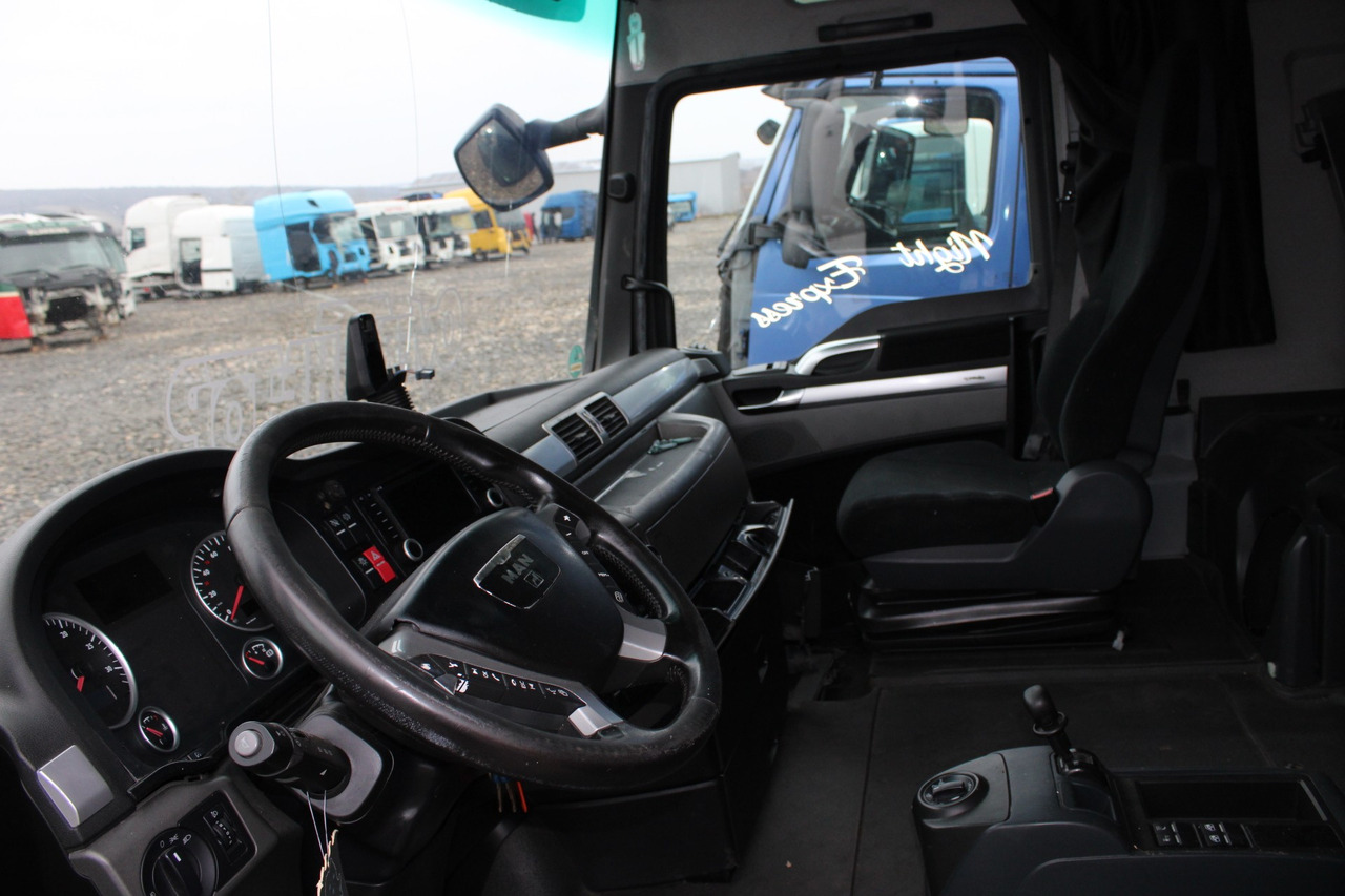 CABINA MAN TGX XXL - Kabin untuk Truk: gambar 4 CABINA MAN TGX XXL - Kabin untuk Truk: gambar 4