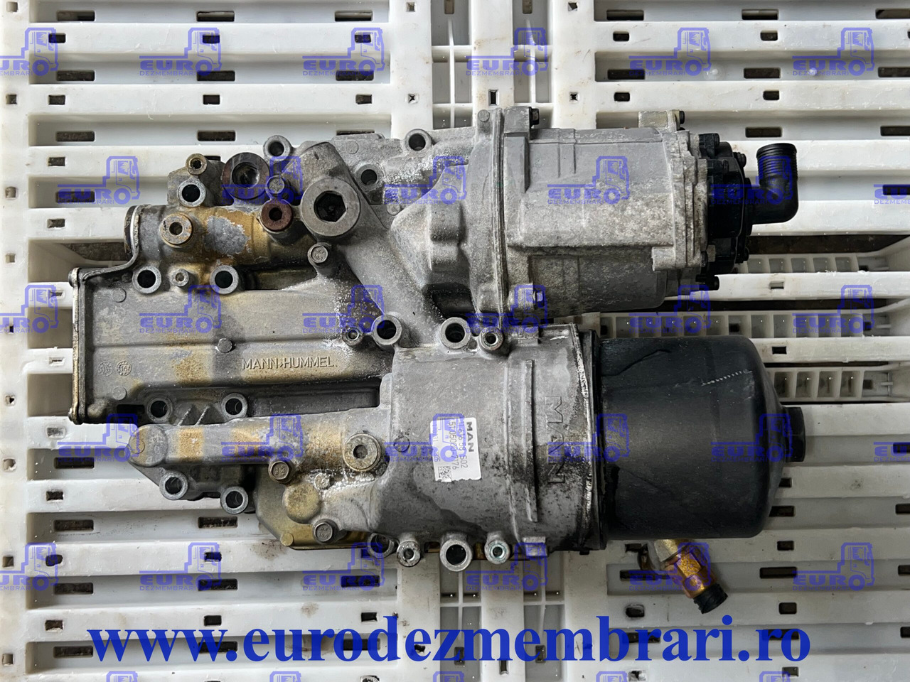CARCASA FILTRU ULEI + TERMOFLOT + FILTRU CENTRIFUGAL MAN TGX D3876 51.05000.7176, 51.05601.7182, 51.01804.7052 - Filter oli untuk Truk: gambar 2 CARCASA FILTRU ULEI + TERMOFLOT + FILTRU CENTRIFUGAL MAN TGX D3876 51.05000.7176, 51.05601.7182, 51.01804.7052 - Filter oli untuk Truk: gambar 2