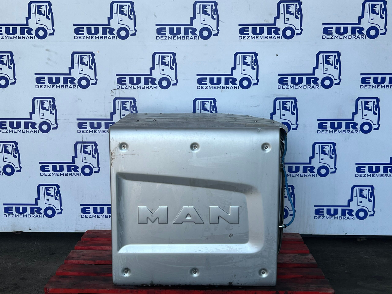 CATALIZATOR MAN TGX TG3 81.15103.6247 - Konverter katalitik untuk Truk: gambar 1 CATALIZATOR MAN TGX TG3 81.15103.6247 - Konverter katalitik untuk Truk: gambar 1