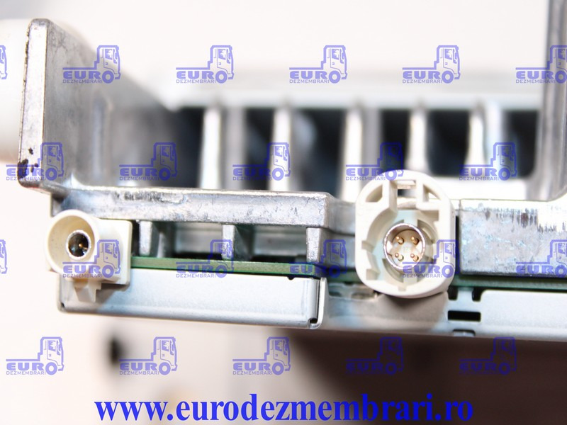 ELEMENT BORD UNITATE MULTIMEDIA AUS SCANIA SUPER 2906950, 2819280 - Dasbor untuk Truk: gambar 5 ELEMENT BORD UNITATE MULTIMEDIA AUS SCANIA SUPER 2906950, 2819280 - Dasbor untuk Truk: gambar 5