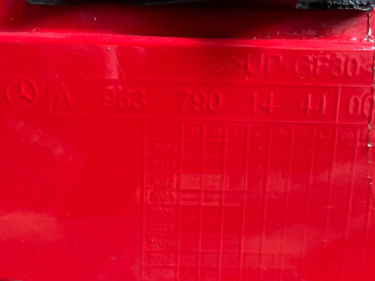 PARAVANT LATERAL STANGA MERCEDES ACTROS MP5 A9637901444 - Tubuh dan eksterior untuk Truk: gambar 3 PARAVANT LATERAL STANGA MERCEDES ACTROS MP5 A9637901444 - Tubuh dan eksterior untuk Truk: gambar 3