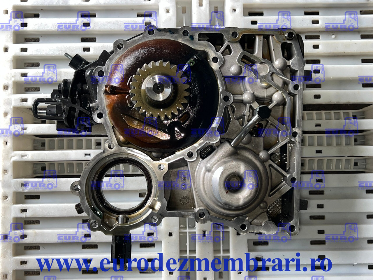 RETARDER R4100D SCANIA NGS 2610167 - Gearbox untuk Truk: gambar 1 RETARDER R4100D SCANIA NGS 2610167 - Gearbox untuk Truk: gambar 1