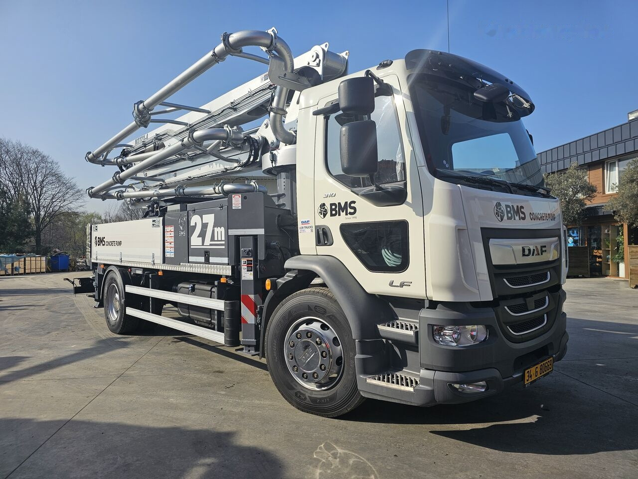 DAF LF 310 - Truk pompa beton: gambar 1 DAF LF 310 - Truk pompa beton: gambar 1