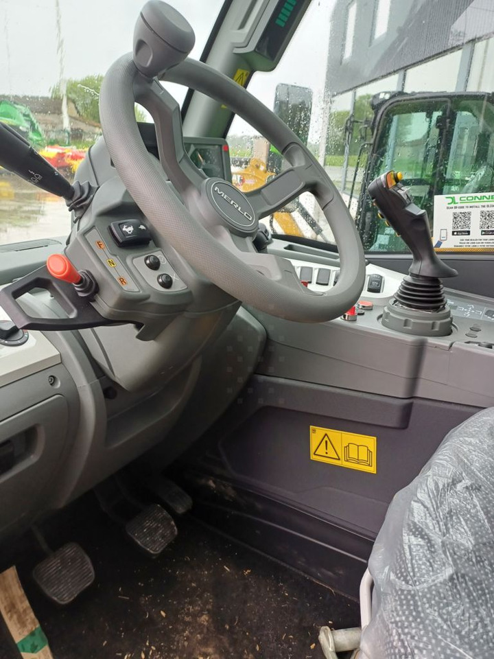 Merlo 42.7 - Telehandler: gambar 5 Merlo 42.7 - Telehandler: gambar 5