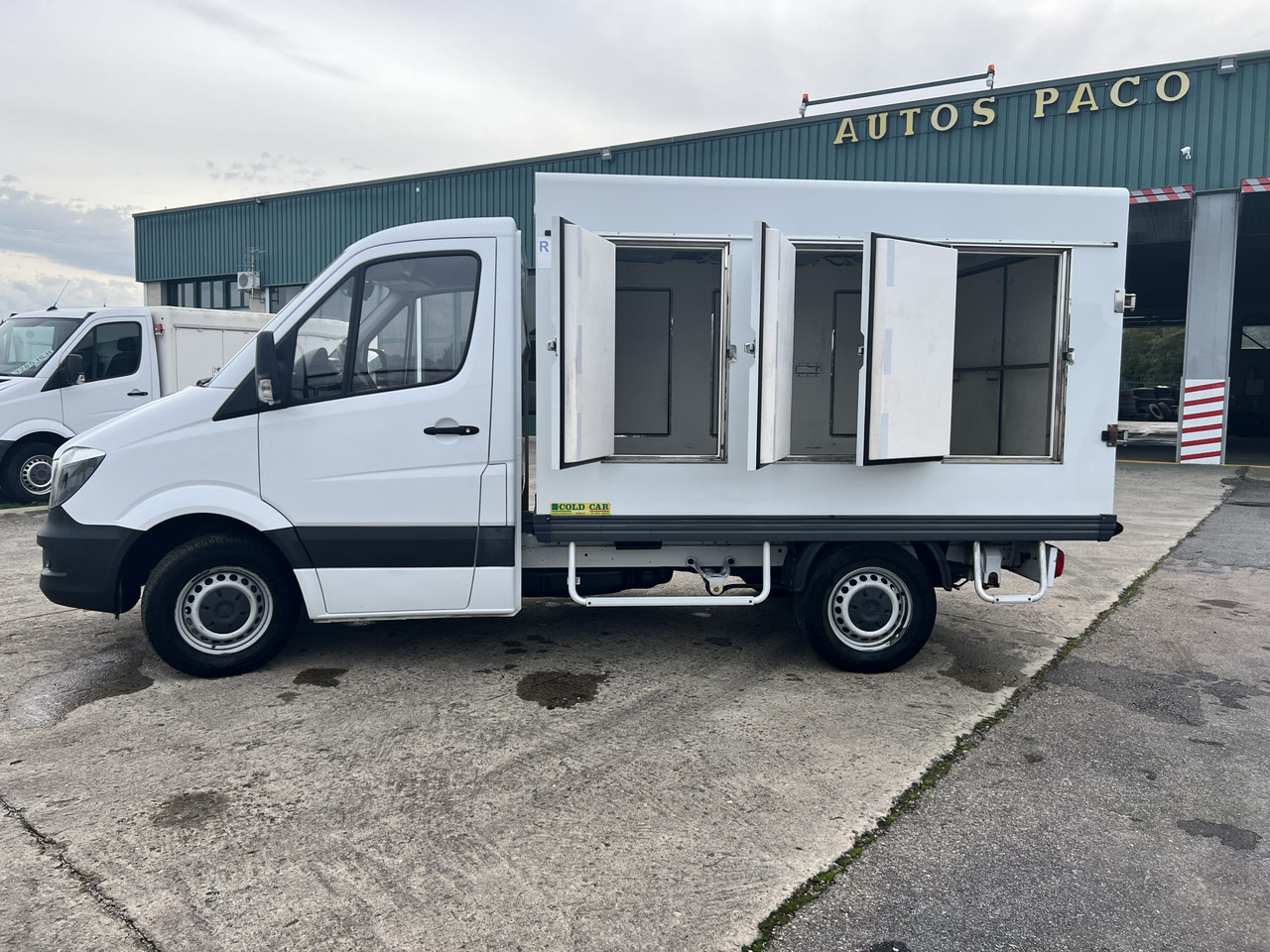 CAMION HELADERO 3.5T MERCEDES SPRINTER - Van berpendingin: gambar 5 CAMION HELADERO 3.5T MERCEDES SPRINTER - Van berpendingin: gambar 5