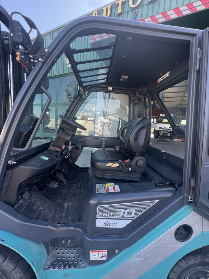 CARRETILLA TRIPLE MASTIL BAOLI - Forklift diesel: gambar 4 CARRETILLA TRIPLE MASTIL BAOLI - Forklift diesel: gambar 4