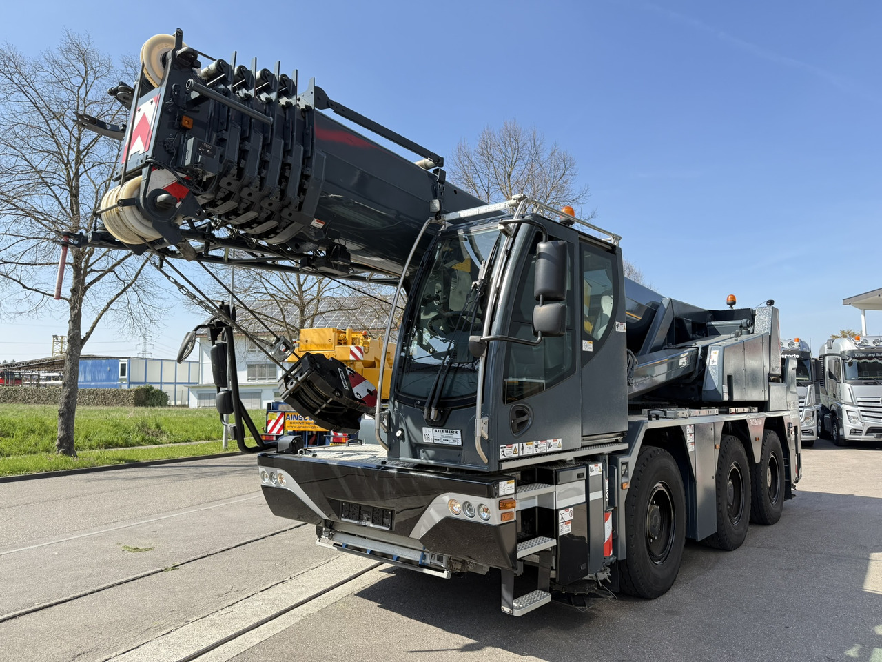 Liebherr LTC 1050-3.1 | 6 x 6 | Klappspitze | Funk inkl. RemoteDrive - Derek bergerak: gambar 1 Liebherr LTC 1050-3.1 | 6 x 6 | Klappspitze | Funk inkl. RemoteDrive - Derek bergerak: gambar 1