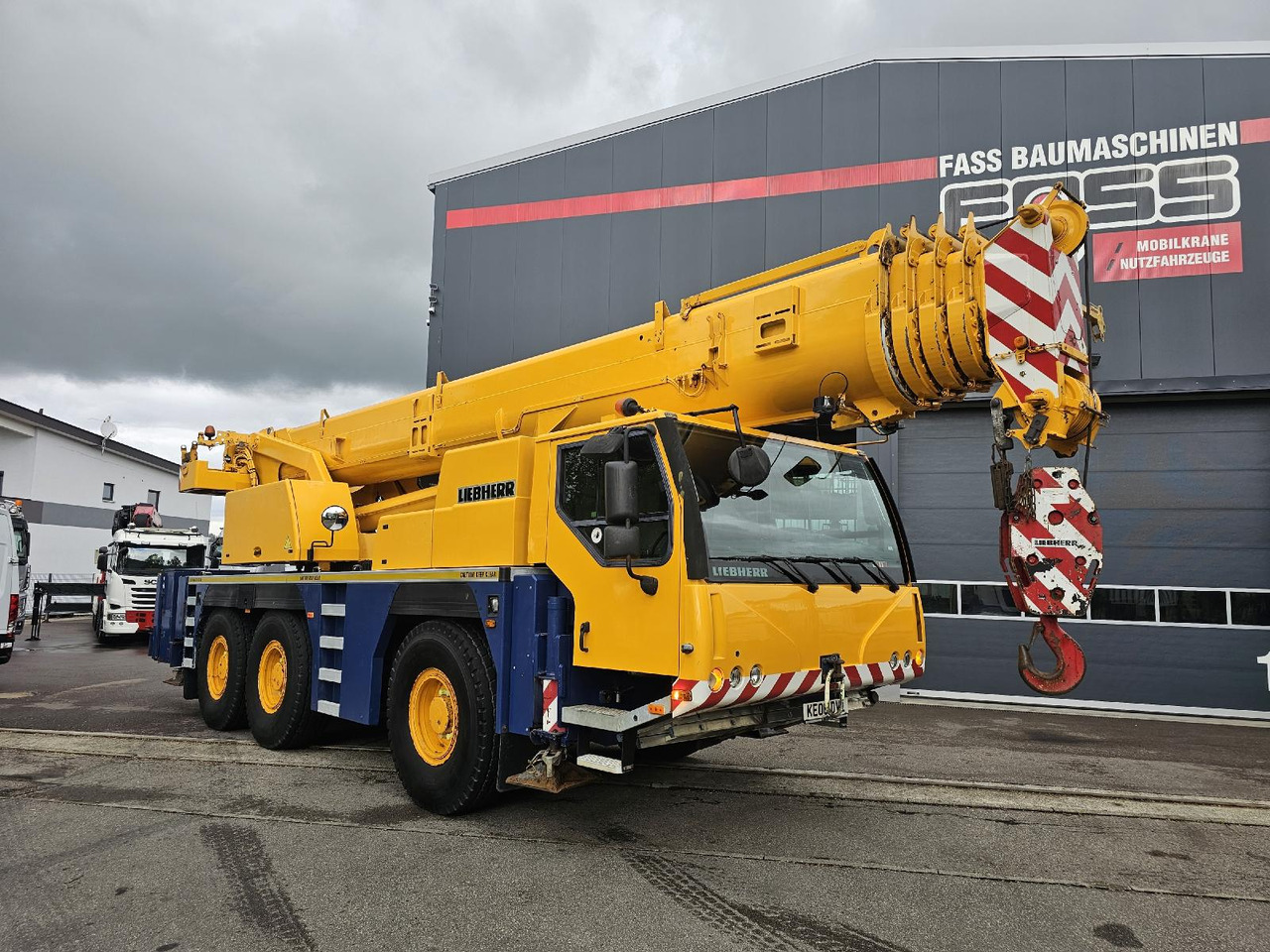 Liebherr LTM 1055-3.1 (06 - 056 016) | 6 x 6 - Derek bergerak: gambar 1 Liebherr LTM 1055-3.1 (06 - 056 016) | 6 x 6 - Derek bergerak: gambar 1