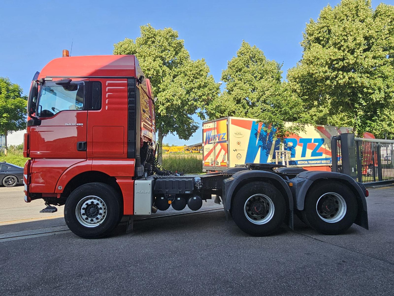 MAN TGX 33.480 6x4 BLS (zul. ZGG 120 t) - Tractor head: gambar 5 MAN TGX 33.480 6x4 BLS (zul. ZGG 120 t) - Tractor head: gambar 5