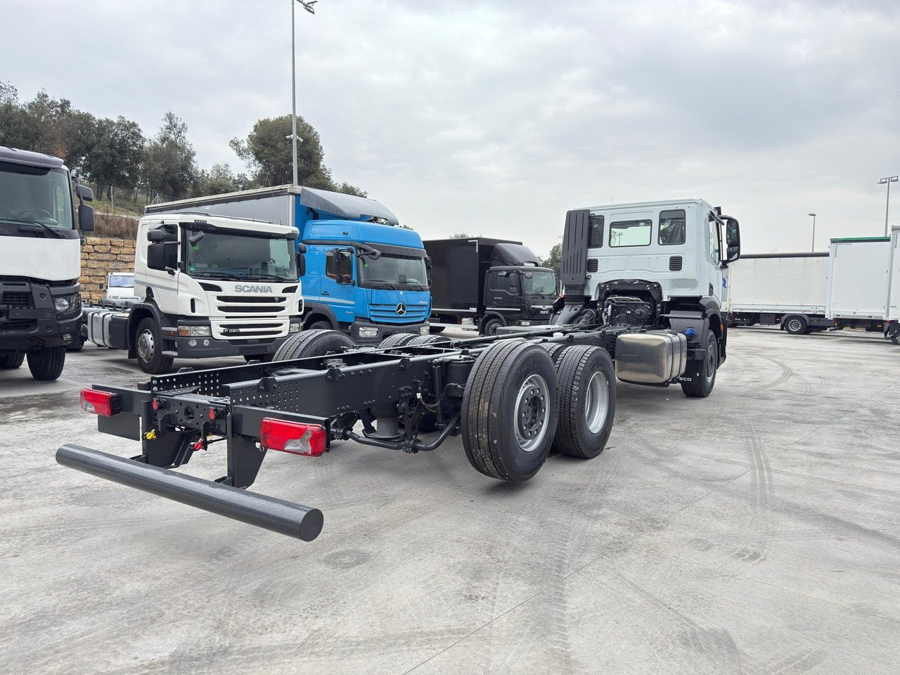 IVECO AD280X46 YPS ON X-Way E6 (Chassis) - Truk sasis: gambar 5 IVECO AD280X46 YPS ON X-Way E6 (Chassis) - Truk sasis: gambar 5