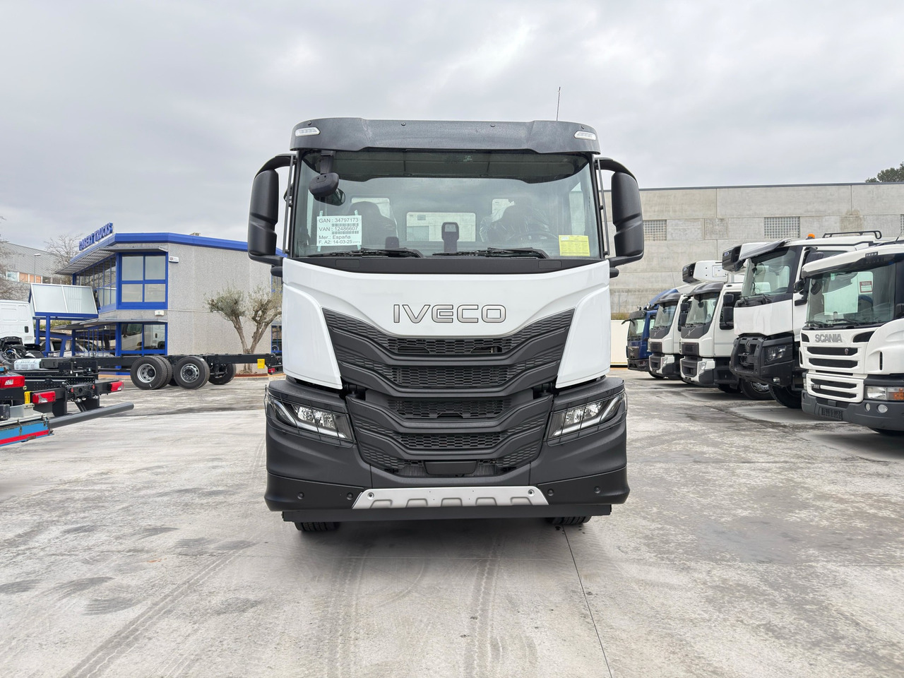 IVECO AD280X46 YPS ON X-Way E6 (Chassis) - Truk sasis: gambar 3 IVECO AD280X46 YPS ON X-Way E6 (Chassis) - Truk sasis: gambar 3