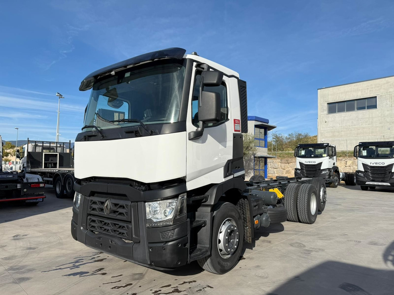 RENAULT C380.26 E6 (Chassis) - Truk sasis: gambar 1 RENAULT C380.26 E6 (Chassis) - Truk sasis: gambar 1