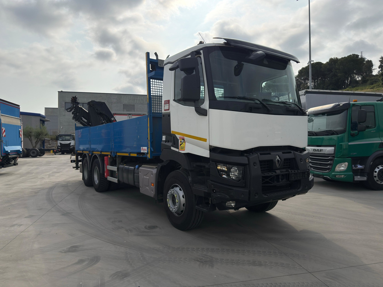 RENAULT K430 E6 (Platform) - Truk flatbed: gambar 2 RENAULT K430 E6 (Platform) - Truk flatbed: gambar 2