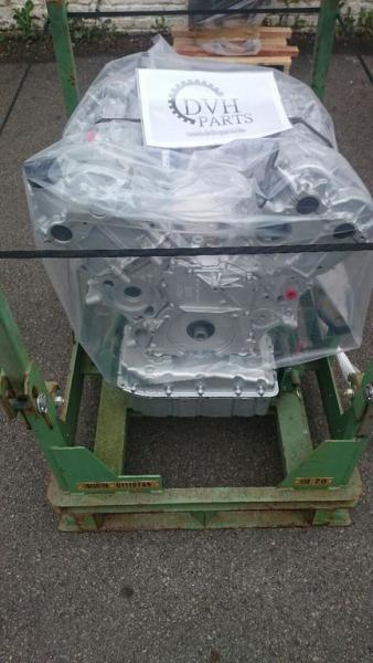 Nc Moteur MERCEDES-BENZ OM642.896 pour minibus MERCEDES-BENZ SPRINTER, OM 642 896 neuf - Mesin untuk Bus mini: gambar 1 Nc Moteur MERCEDES-BENZ OM642.896 pour minibus MERCEDES-BENZ SPRINTER, OM 642 896 neuf - Mesin untuk Bus mini: gambar 1
