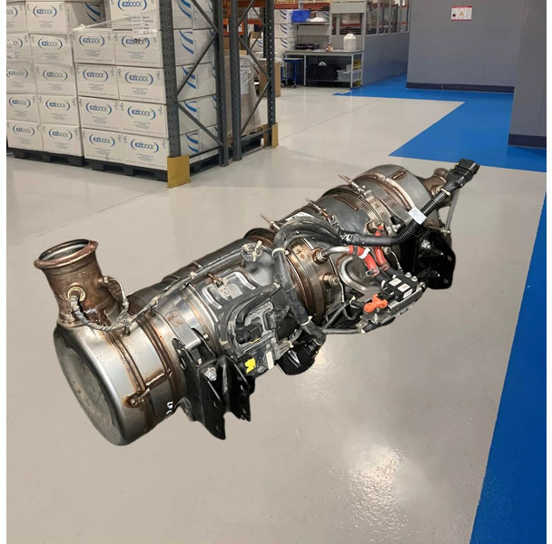 DAF LF CUMMINS - Konverter katalitik: gambar 3 DAF LF CUMMINS - Konverter katalitik: gambar 3