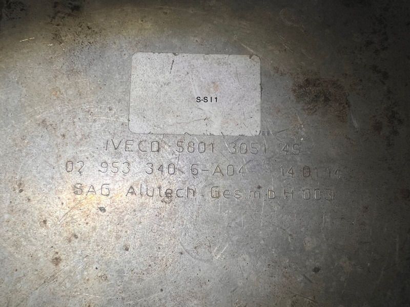 Iveco - Tangki bahan bakar: gambar 2 Iveco - Tangki bahan bakar: gambar 2