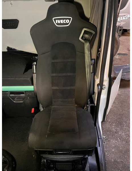 Iveco S-WAY 2022 - Tempat duduk: gambar 1 Iveco S-WAY 2022 - Tempat duduk: gambar 1