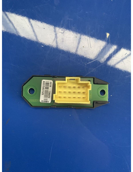 Mercedes-Benz A0275451526 - ECU: gambar 1 Mercedes-Benz A0275451526 - ECU: gambar 1
