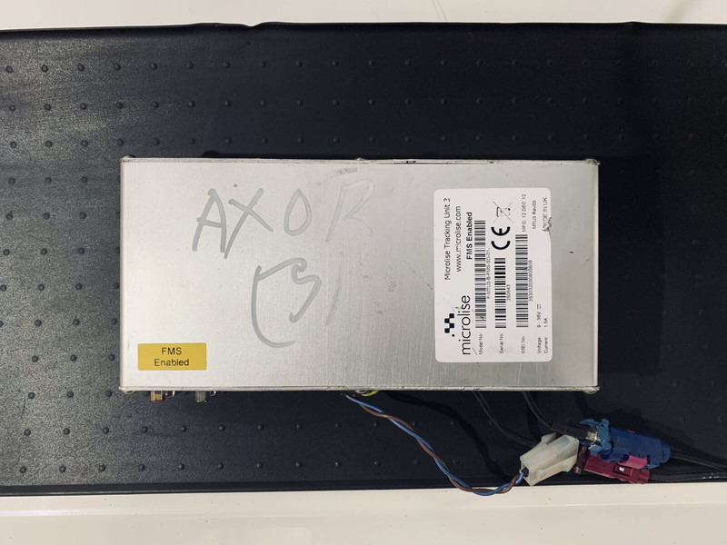 Mercedes-Benz AXOR - ECU: gambar 1 Mercedes-Benz AXOR - ECU: gambar 1