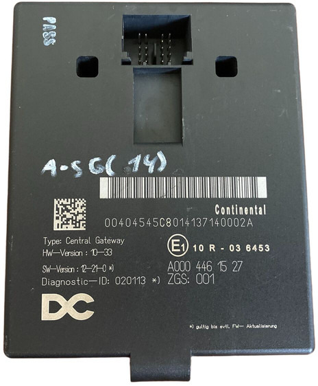 Mercedes-Benz  - ECU: gambar 1 Mercedes-Benz  - ECU: gambar 1