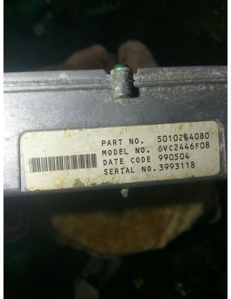 Renault MAGNUM - ECU: gambar 2 Renault MAGNUM - ECU: gambar 2