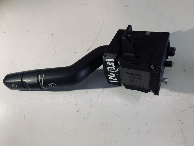 Scania 124 - Relay: gambar 1 Scania 124 - Relay: gambar 1