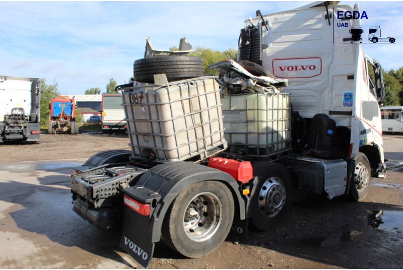 Volvo FH Turbocompound - Tractor head: gambar 3 Volvo FH Turbocompound - Tractor head: gambar 3