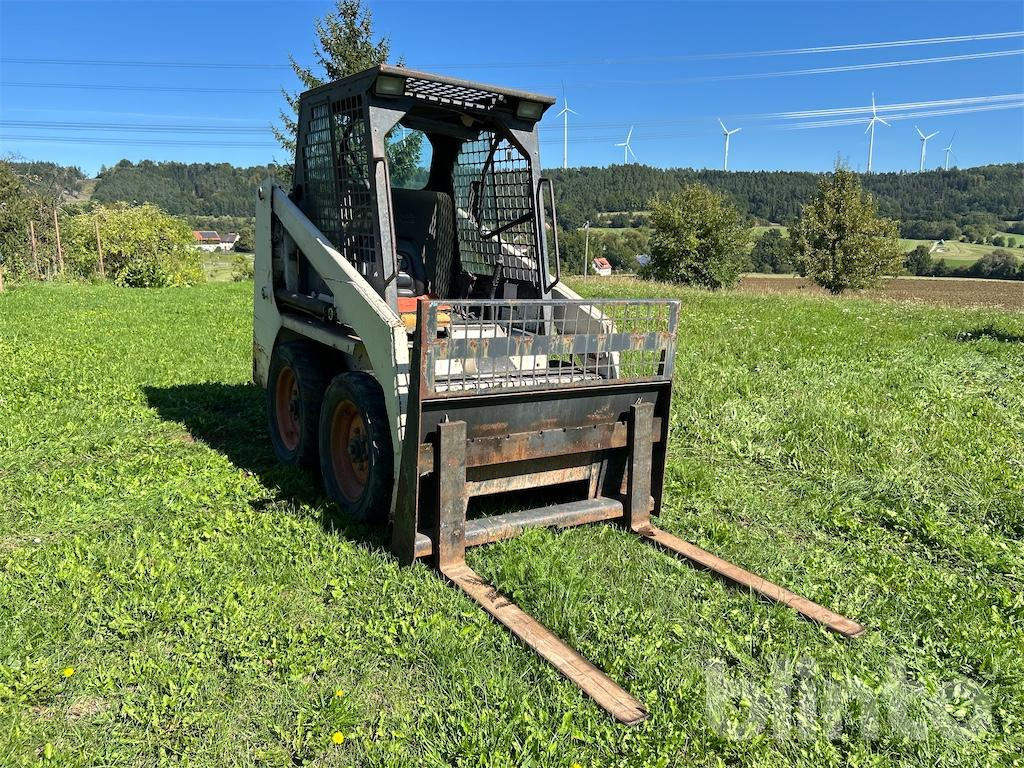 Bobcat 553 - Skid steer: gambar 2 Bobcat 553 - Skid steer: gambar 2