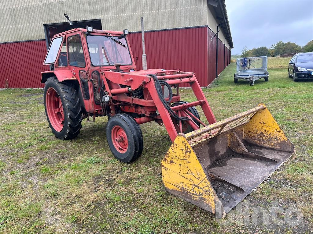 Bolinder-Munktell Buster 400 - Traktor: gambar 3 Bolinder-Munktell Buster 400 - Traktor: gambar 3