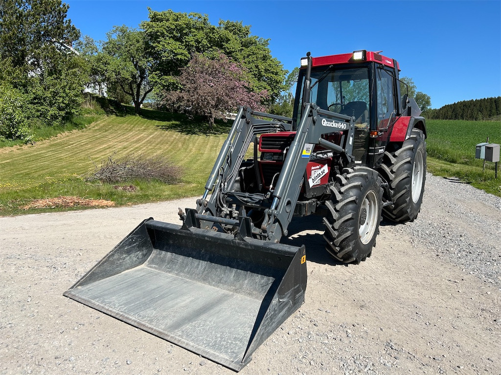 CASE INT 844 AXL - Traktor: gambar 1 CASE INT 844 AXL - Traktor: gambar 1