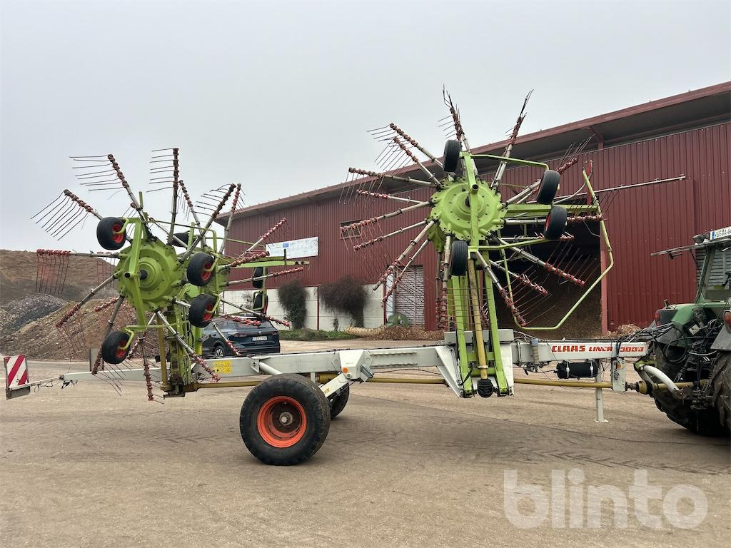 CLAAS Typ/UTyp 605/200 (2002) - Tedder/ Menyapu: gambar 5 CLAAS Typ/UTyp 605/200 (2002) - Tedder/ Menyapu: gambar 5