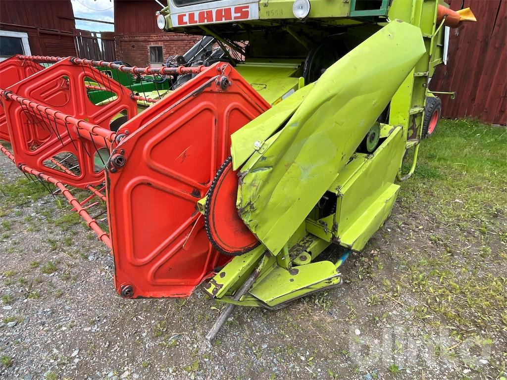 Pemanen gabungan Claas Dominator 56: gambar 26