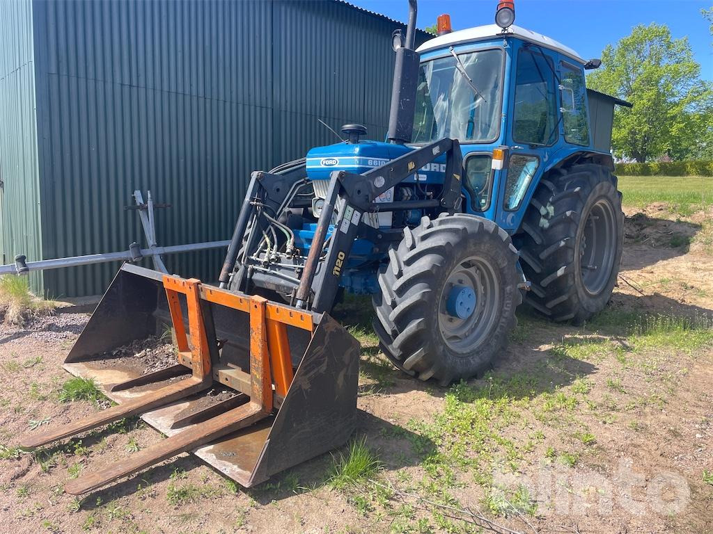 FORD 6610 4WD - Traktor: gambar 1 FORD 6610 4WD - Traktor: gambar 1