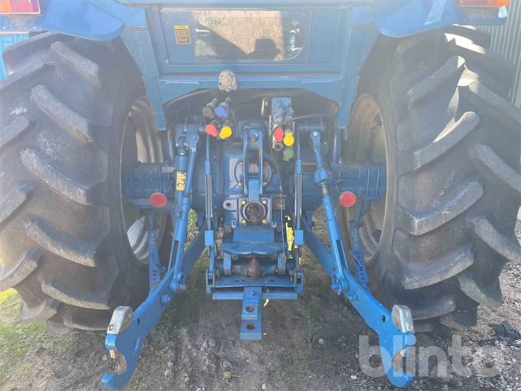 FORD 6610 4WD - Traktor: gambar 5 FORD 6610 4WD - Traktor: gambar 5