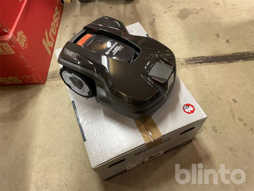 Husqvarna Automower 310 MARK II (2022) - Mesin pemotong rumput: gambar 3 Husqvarna Automower 310 MARK II (2022) - Mesin pemotong rumput: gambar 3