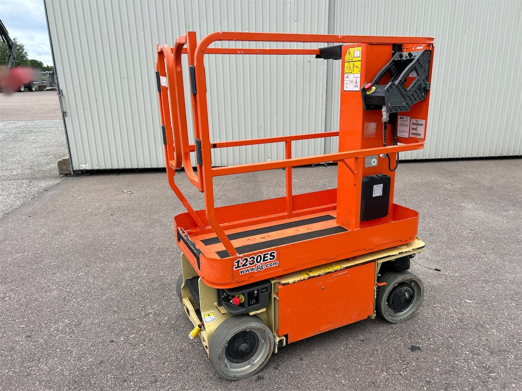 JLG 1230 ES - Lift tiang vertikal: gambar 2 JLG 1230 ES - Lift tiang vertikal: gambar 2