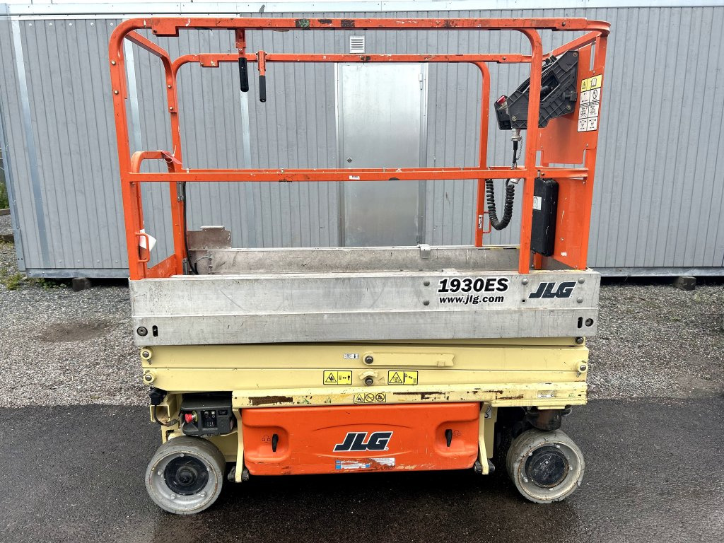 Scissor lifts JLG 1930 ES: gambar 36