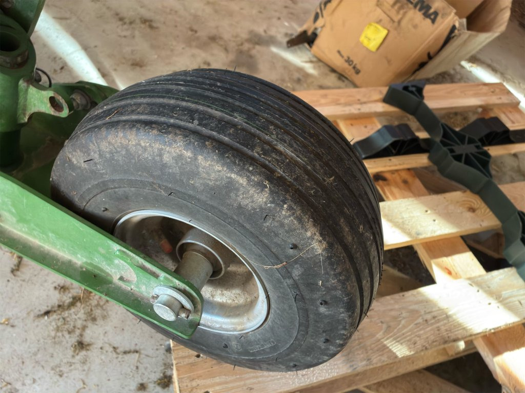 Baler bulat Krone Comprima CF 155 xc: gambar 27