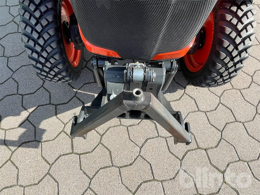 Traktor Kubota B2231 HC (Allrad): gambar 9