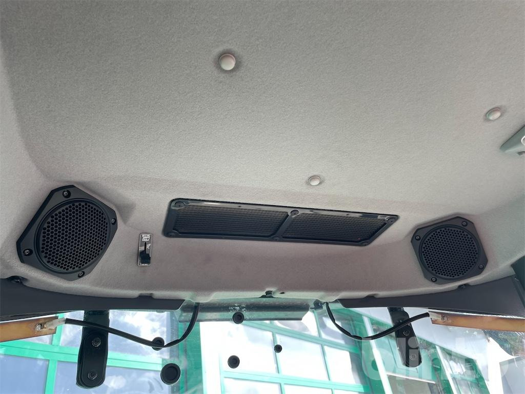 Traktor Kubota B2231 HC (Allrad): gambar 30