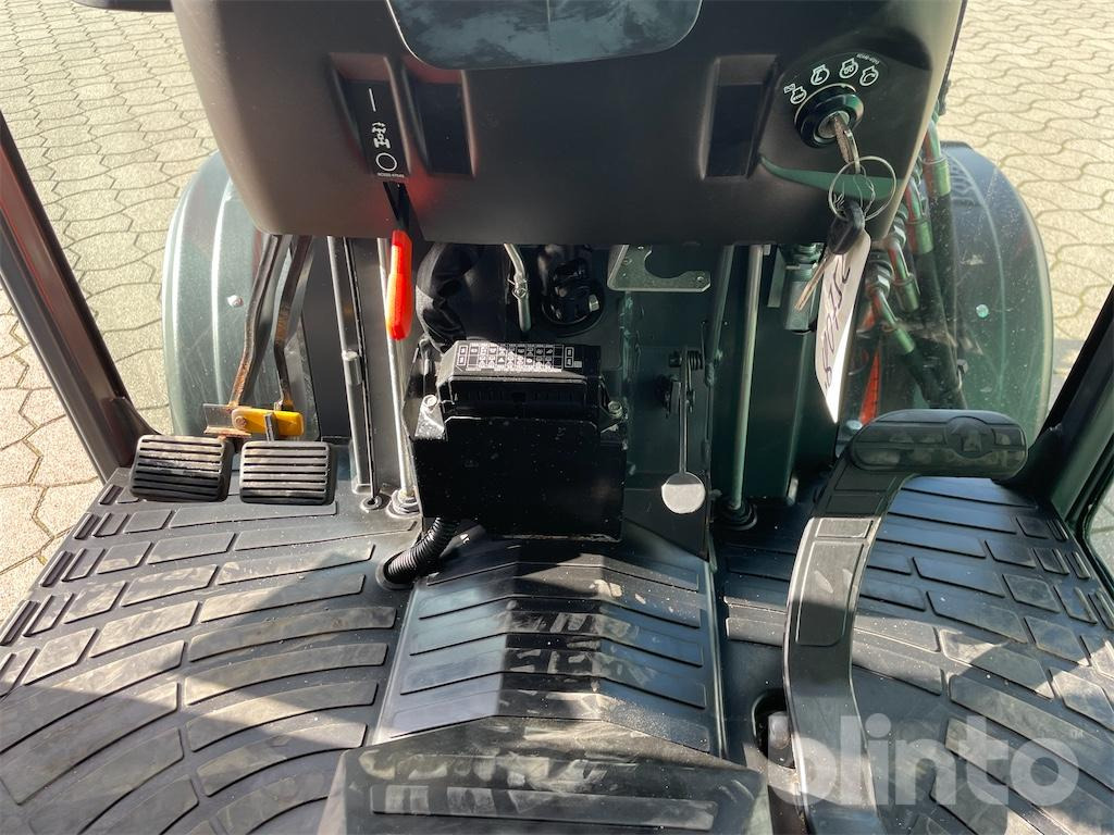 Traktor Kubota B2231 HC (Allrad): gambar 28