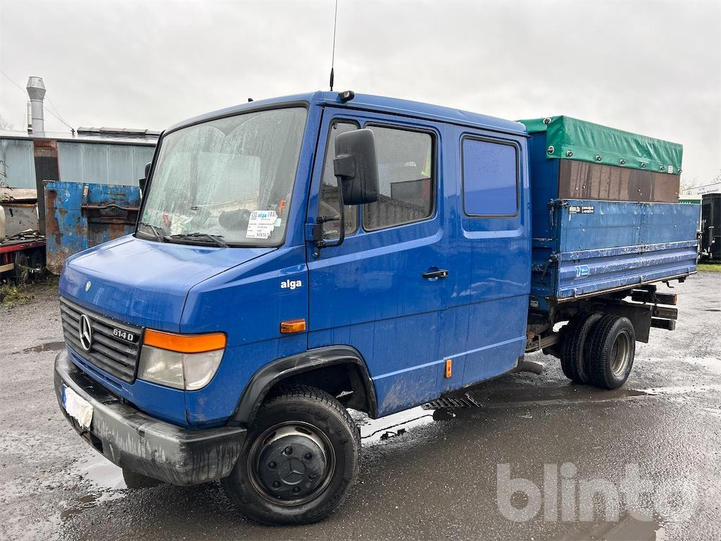 Mercedes 614D (2001) - Truk flatbed: gambar 1 Mercedes 614D (2001) - Truk flatbed: gambar 1