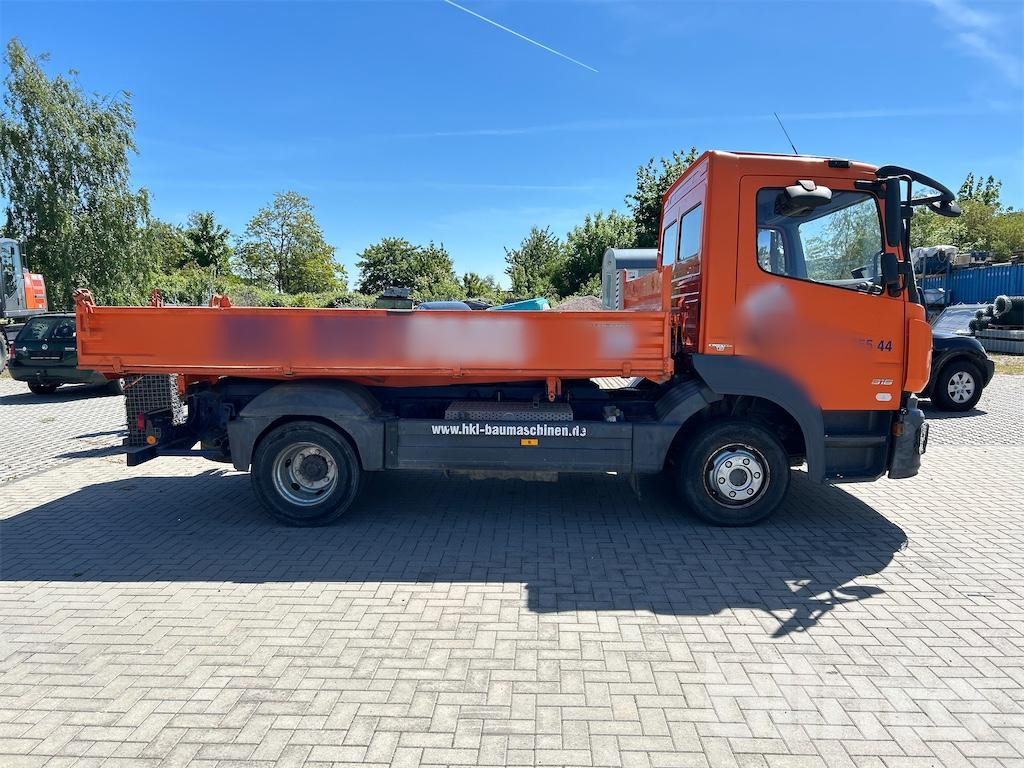 Mercedes 818 Atego mit dreiseiten Kipper von Meiller - Truk jungkit: gambar 4 Mercedes 818 Atego mit dreiseiten Kipper von Meiller - Truk jungkit: gambar 4