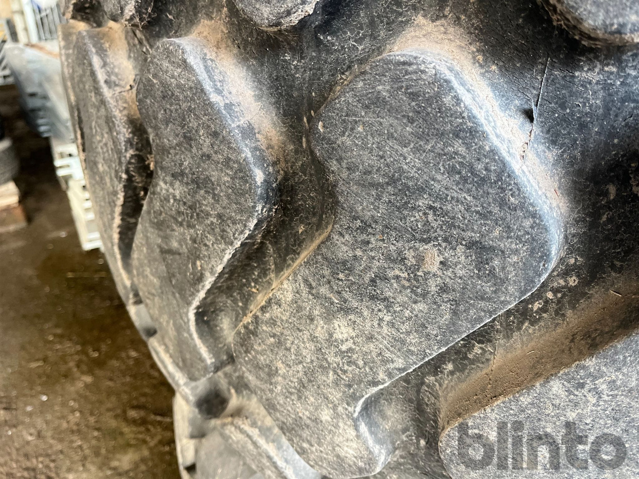 Michelin 20.5R25 - Ban untuk Peralatan konstruksi: gambar 2 Michelin 20.5R25 - Ban untuk Peralatan konstruksi: gambar 2