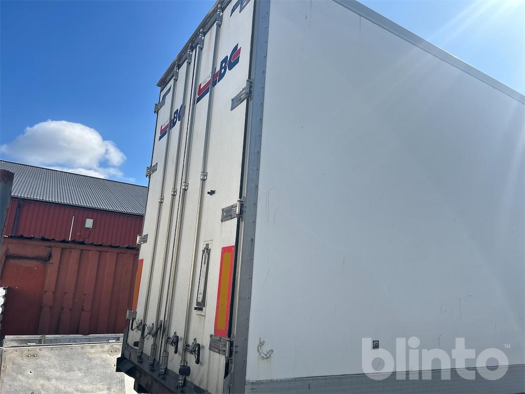 NÄRKO D4HB13N62 - Trailer isotermal: gambar 4 NÄRKO D4HB13N62 - Trailer isotermal: gambar 4