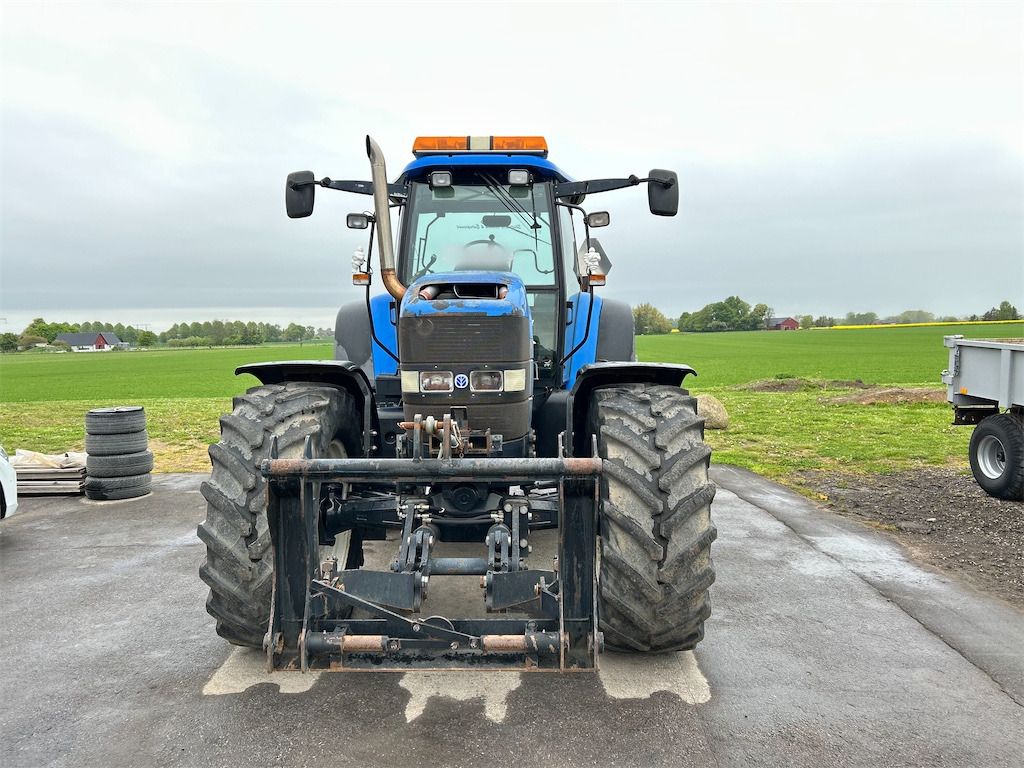 NEW HOLLAND TM 175 4WD - Traktor: gambar 2 NEW HOLLAND TM 175 4WD - Traktor: gambar 2