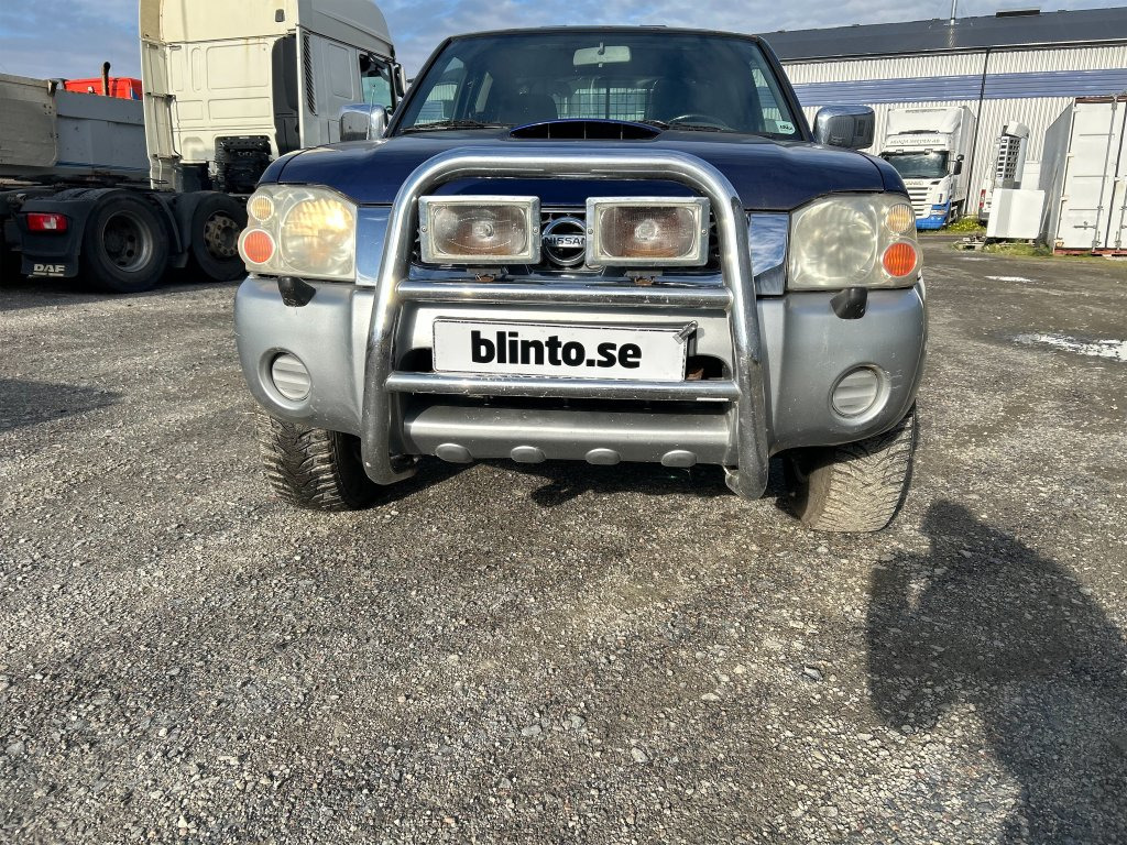 NISSAN KING CAB NAVARA - Truk pikap: gambar 2 NISSAN KING CAB NAVARA - Truk pikap: gambar 2