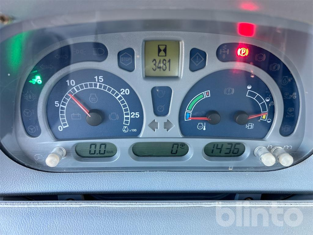 New Holland T6050 - Traktor: gambar 5 New Holland T6050 - Traktor: gambar 5